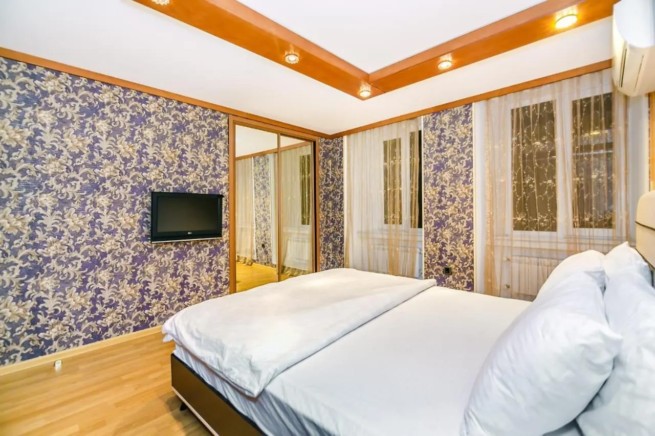 View Nizami Street Chapman Taylar Baku Apartment