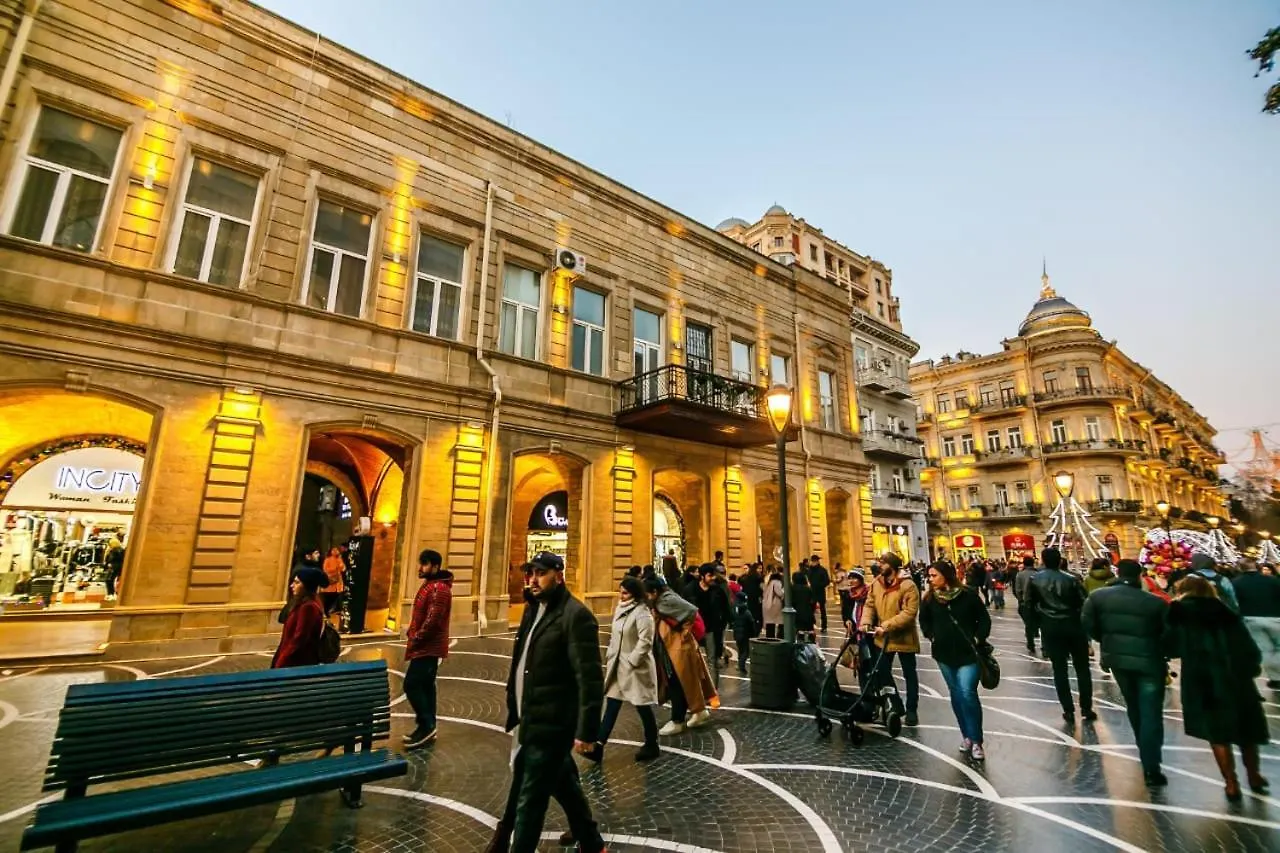 View Nizami Street Chapman Taylar Baku Apartment Azerbaijan